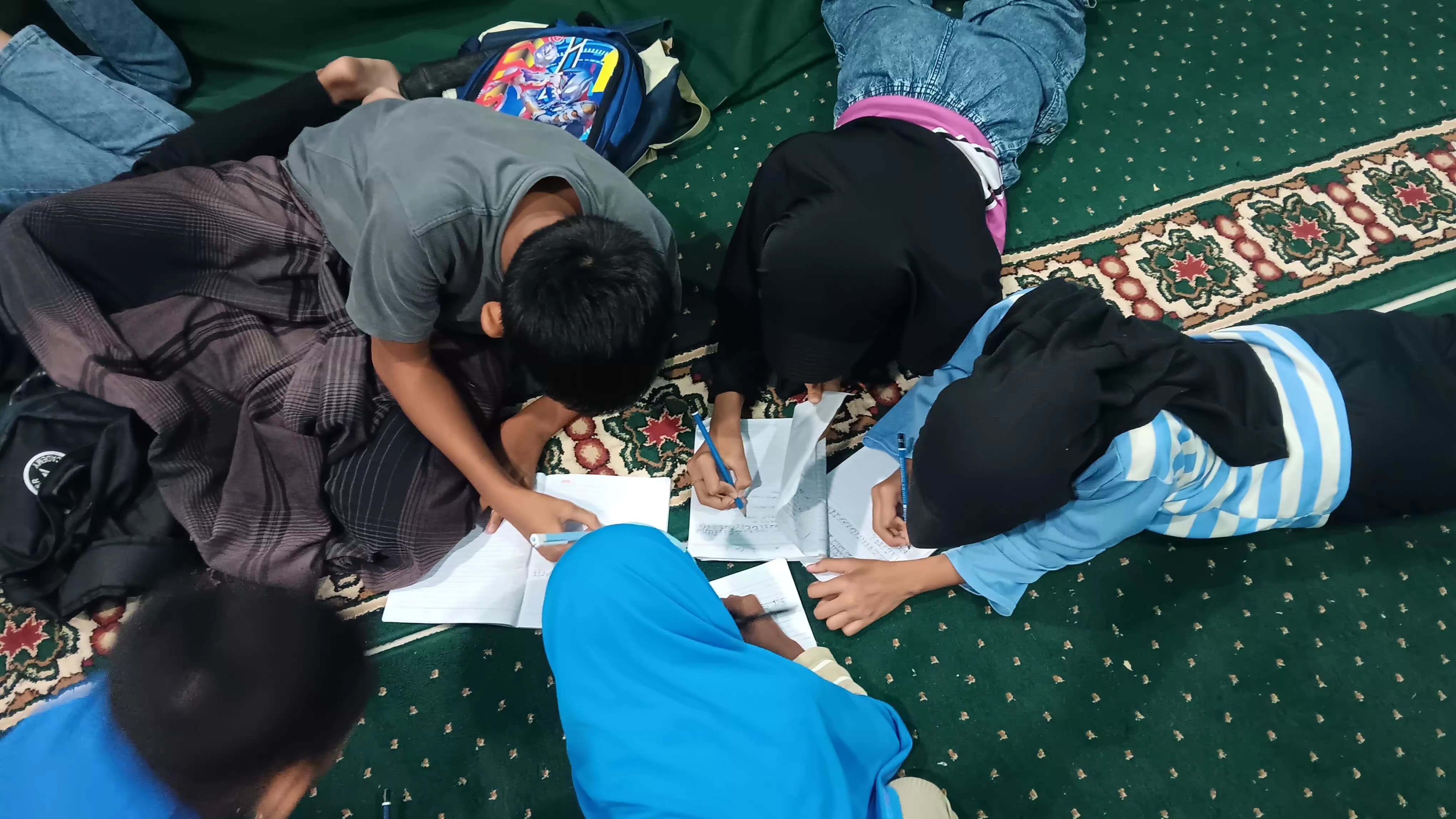 Menumbuhkan Kepedulian Terhadap Sesama Melalui Pendidikan Islam